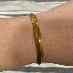 Gold bracelet